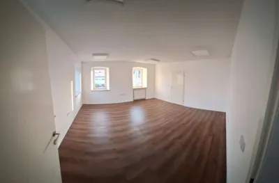 1-Zimmer-Gewerbeimmobilie mieten in Ried im Innkreis – 17 m², € 260 – Bild 2 von 4