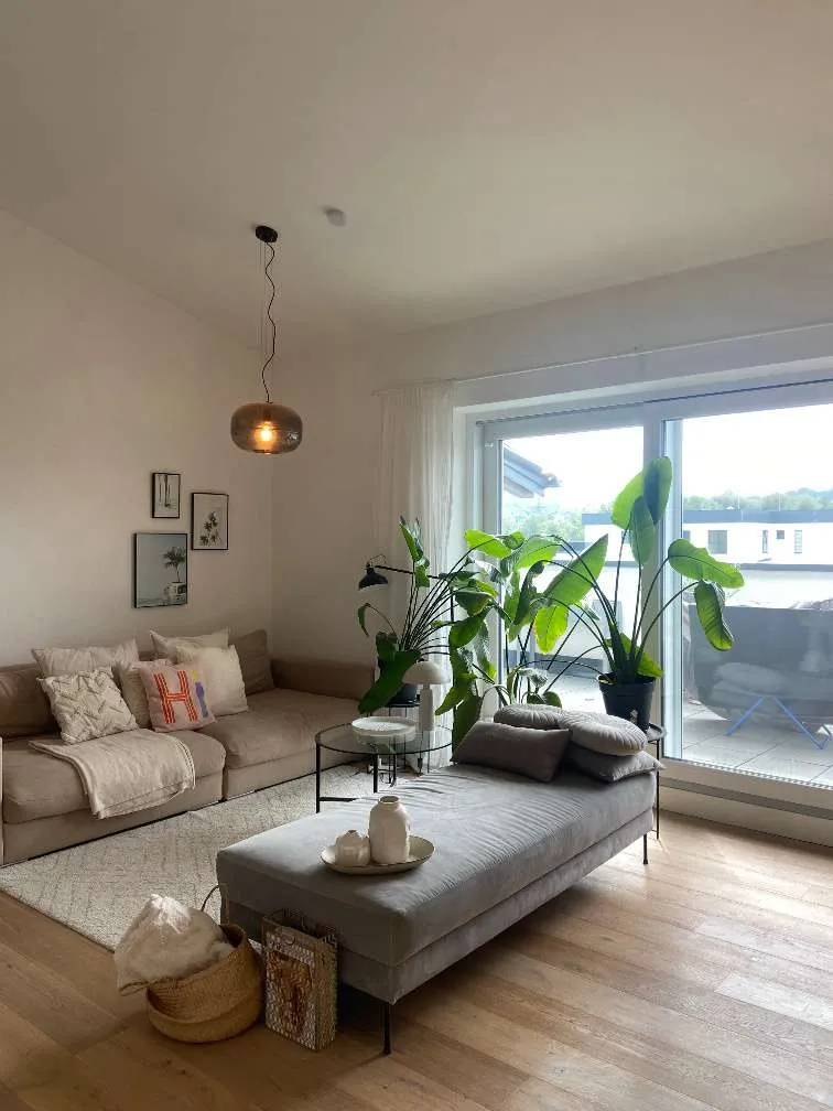 Exklusive 3-Zimmer-Dachgeschoßwohnung mit großer Dachterrasse - ruhig & zentrumsnah - Ansicht 2