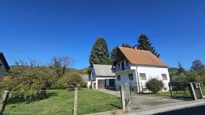 Grundstück kaufen in Graz – 2 377 m², € 598.000