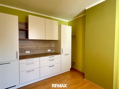 2-Zimmer-Gewerbeimmobilie mieten in Freistadt – 42 m², € 505 – Bild 4 von 13