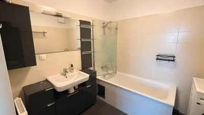 Studenten WG 3-Zimmer-Wohnung mit Balkon - ab sofort verfügbar – Bild 3