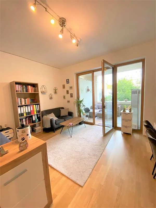 "Prinzessin Veranda"! Tolle, neuwertige Kleinwohnung mit großer Terrasse! - Ansicht 2