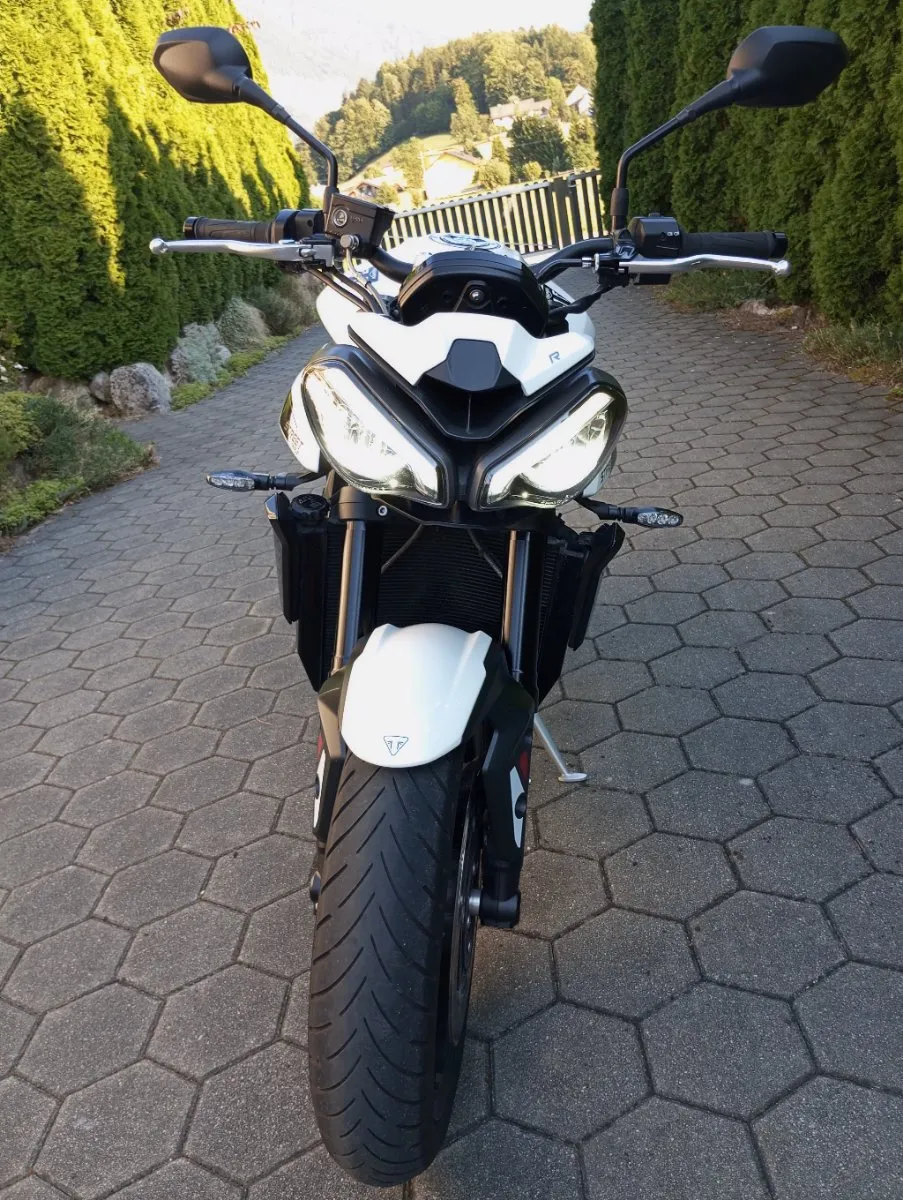 Triumph Street Triple