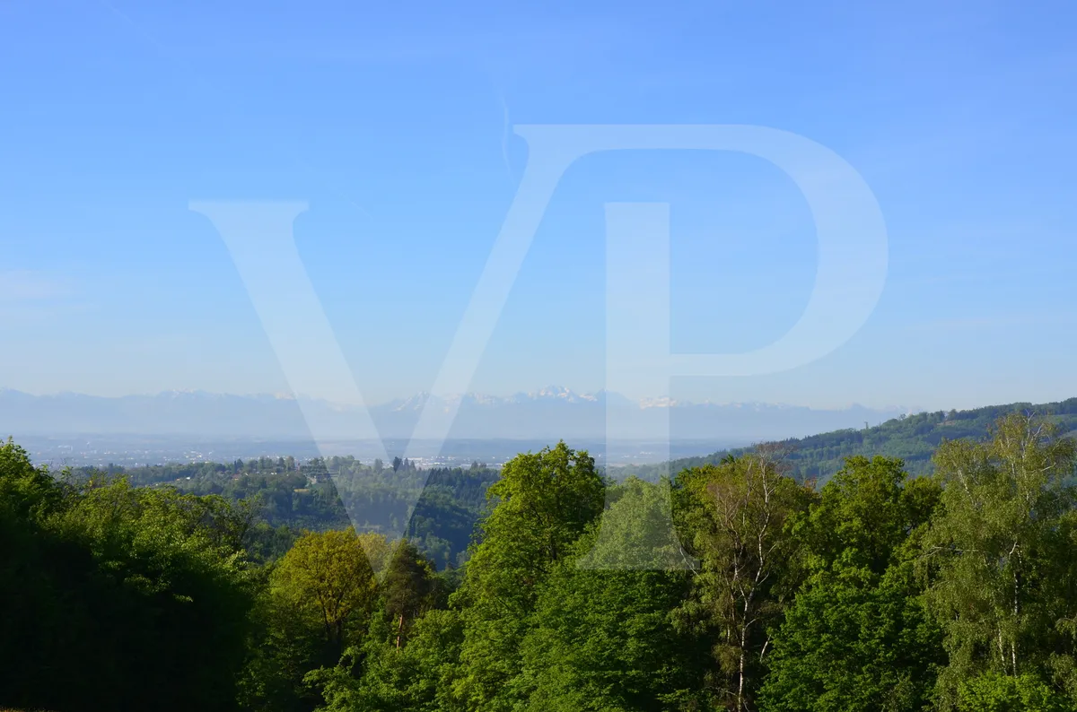 Exklusives Grundstück am Pöstlingberg mit unverbaubarem Panorama - Widok 3