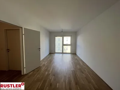 Moderne 4-Zimmer-Wohnung in zentraler Lage – Bild 3