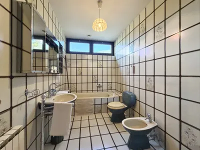 6-Zimmer-Haus kaufen in Spittal an der Drau – 219,16 m², € 390.000 – Bild 8 von 10