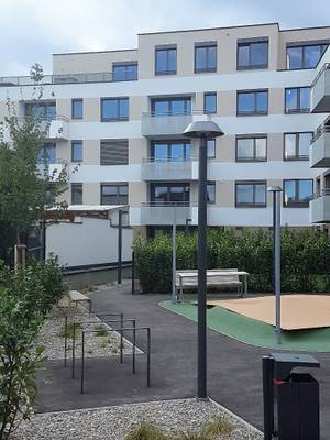 sehr schöne neuwertige Wohnung, in 2 Minuten am Liesinger Bahnhof/ Bahnsteig, trotzdem Ruhelage und TOP ausgestattet – Bild 2