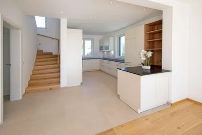 7-Zimmer-Haus mieten in Neusiedl am See – 263 m², € 5.500 – Bild 11 von 33