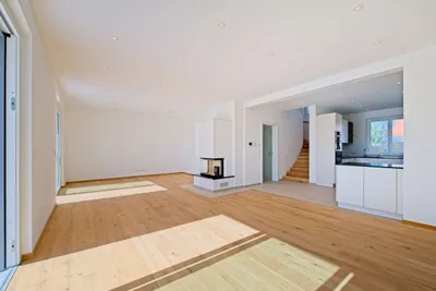 7-Zimmer-Haus mieten in Neusiedl am See – 263 m², € 5.500 – Bild 9 von 33