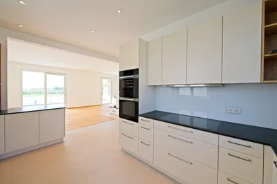 7-Zimmer-Haus mieten in Neusiedl am See – 263 m², € 5.500 – Bild 10 von 33