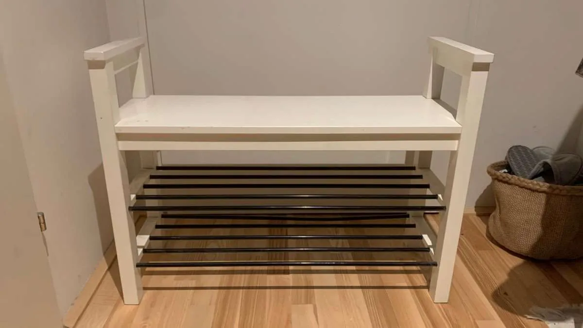 IKEA Schuhregal mit Sitzbank, € 25,- (8020 Gries)