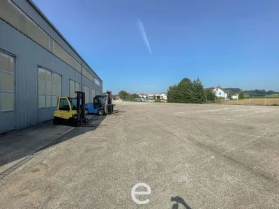 Gewerbeimmobilie mieten in Vöcklabruck – 3 910 m², € 16.422 – Bild 9 von 12