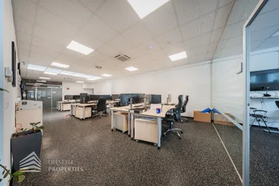 Gewerbeimmobilie mieten in Korneuburg – 500 m², € 6.400 – Bild 14 von 36