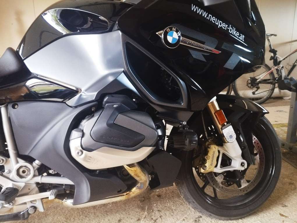 (reserviert) BMW R 1250 RT Triple Black Tourer