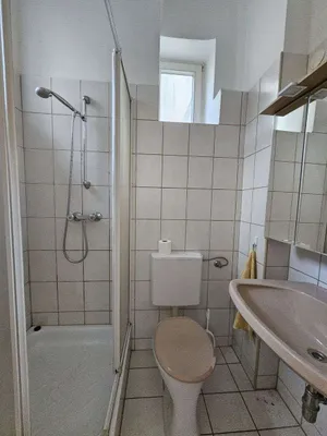 2-Zimmer-Gewerbeimmobilie mieten in Wien – 77 m², € 845 – Bild 6 von 12