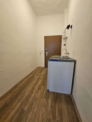 2-Zimmer-Gewerbeimmobilie mieten in Wien – 77 m², € 845 – Bild 5 von 12