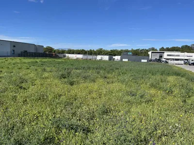 Immobilie mieten in Wiener Neustadt – 2 879 m², € 2.700 – Bild 3 von 6