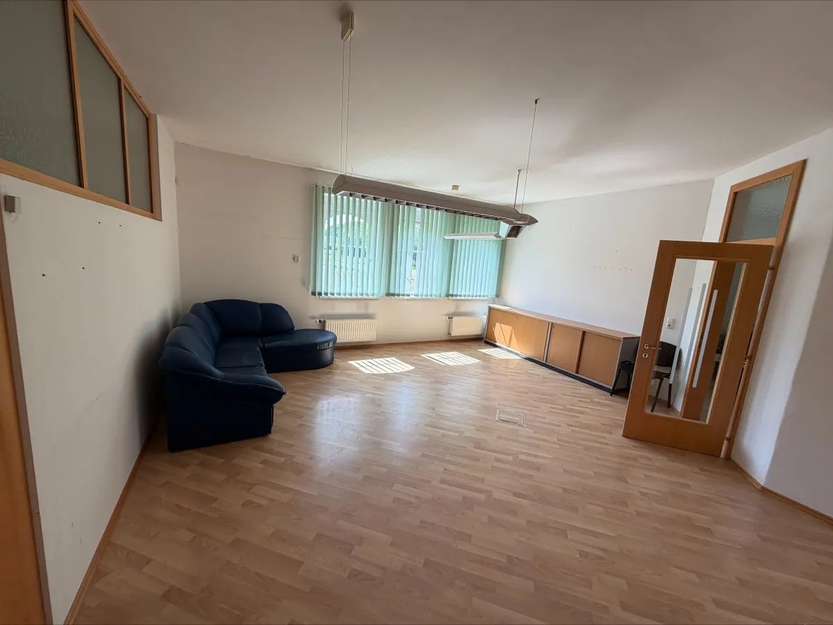 Gewerbeobjekt mit ca. 70 m² - ideal als Büro oder Geschäftsfläche - Ansicht 2