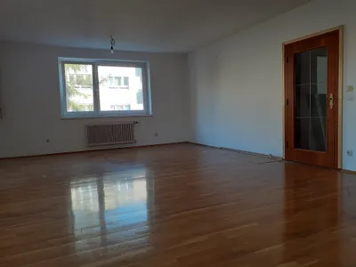 2-Zimmer-Wohnung kaufen in Salzburg Stadt – 76 m², € 340.000 – Bild 3 von 10