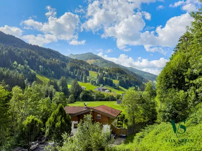 Grundstück kaufen in Kitzbühel – 705 m², € 875.000 – Bild 1 von 9