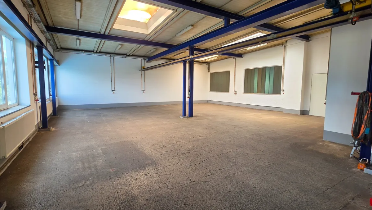 Lagerhalle / Gewerbehalle 330m² in Altmünster - Ansicht 2