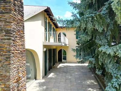 9-Zimmer-Haus kaufen in Wiener Neustadt – 268 m², € 825.000 – Bild 8 von 22