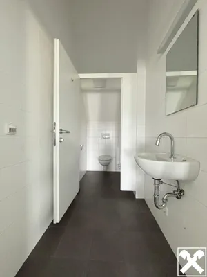 3-Zimmer-Gewerbeimmobilie mieten in Wels – 163 m², € 1.957 – Bild 8 von 10