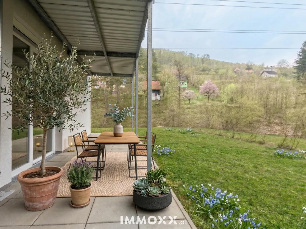 ERSTBEZUG: Moderne 3-Zimmer-Gartenwohnung in Ecklage mit Blick ins Grüne – pohled 2