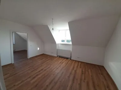 3-Zimmer-Wohnung mieten in Gmunden – 60 m², € 844 – Bild 2 von 3