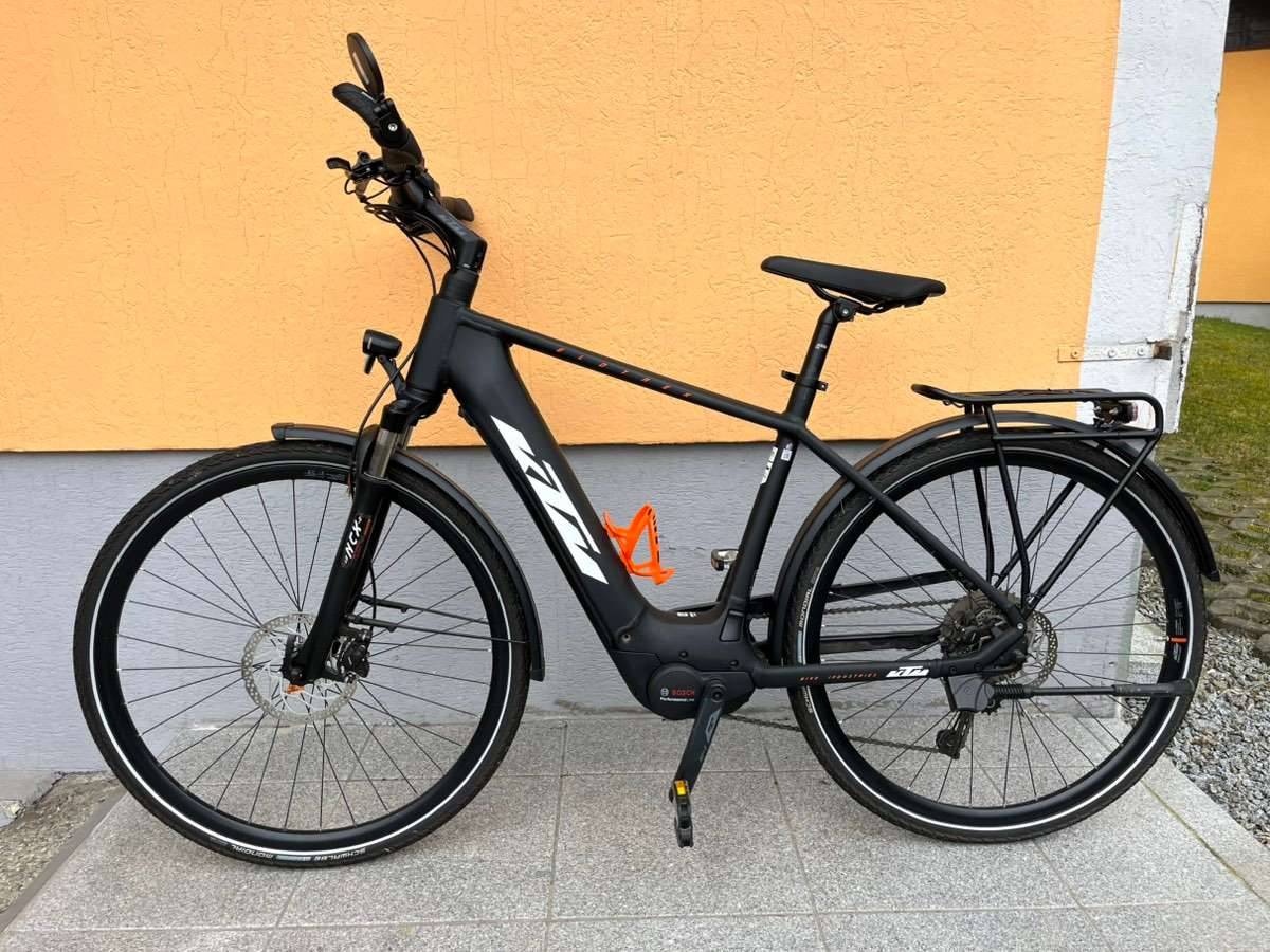 fahrradhelm für den winter Rockbros Winter Fahrradmütze (Helmmütze) | Winddicht & Brillenlöcher