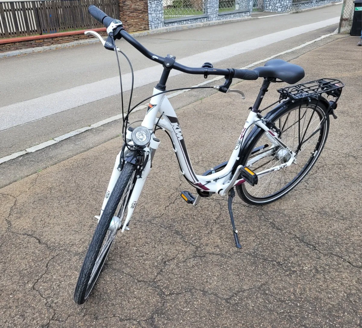 fahrradtaschen deuter Valbona 20+5 Atlantic MTB Helme für maximalen Samen Alpensattel 3 in 1 Fahrradtasche (Farbe):Grün