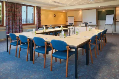 40-Zimmer-Gewerbeimmobilie kaufen in Vöcklabruck – 2 500 m² – Bild 10 von 27
