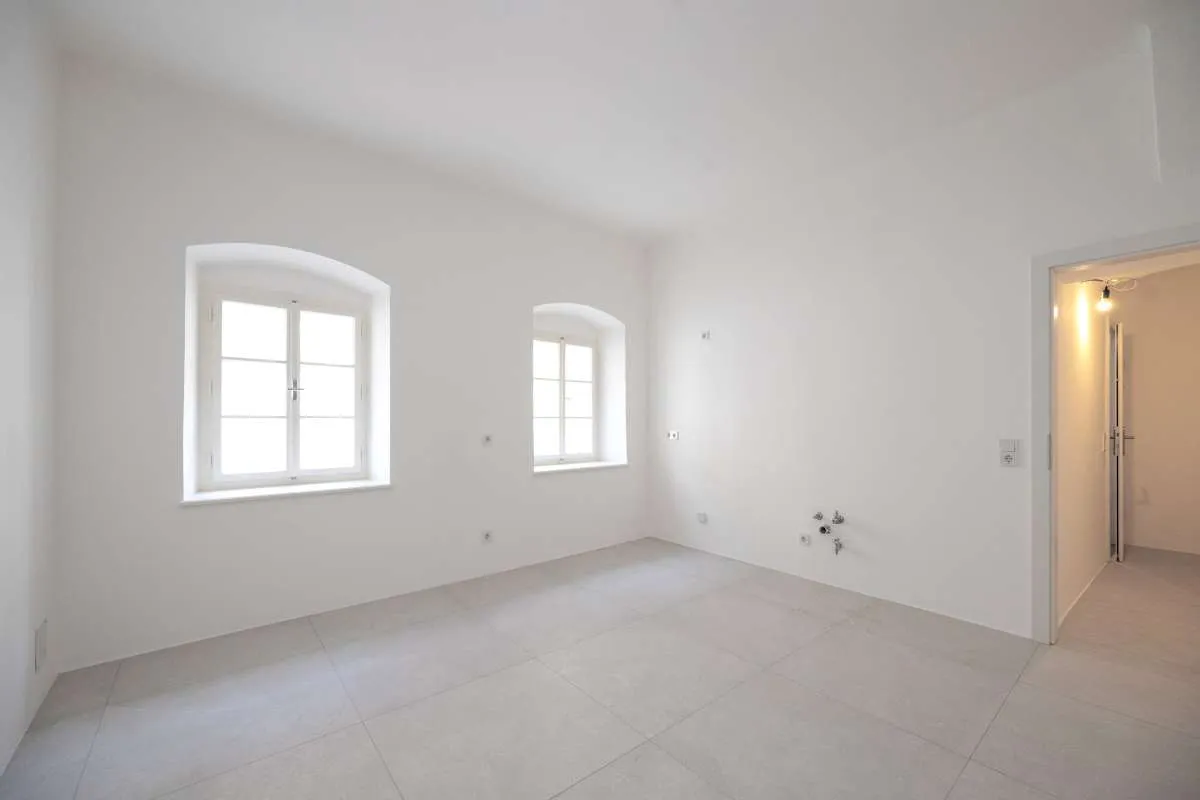 Stilvoller Erstbezug im Wehrgraben - Großzügige 1-Zimmer-Wohnung mit 45 m²| Provisionsfrei - Ansicht 3