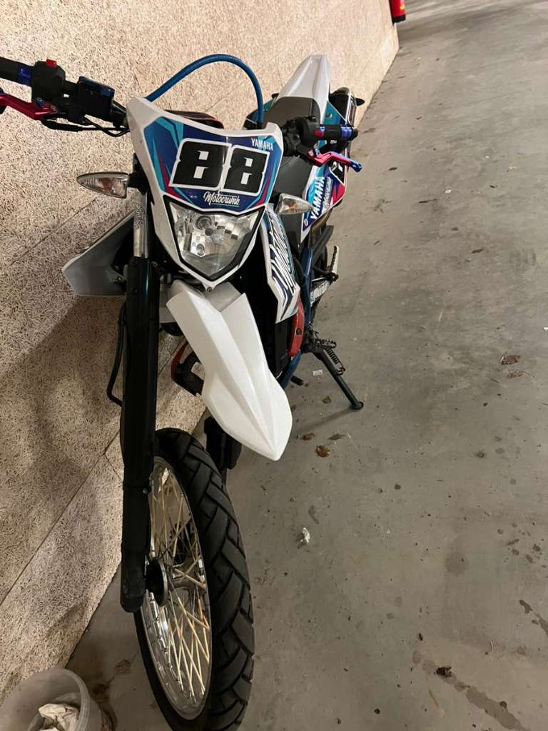 Yamaha WR 125 R Enduro