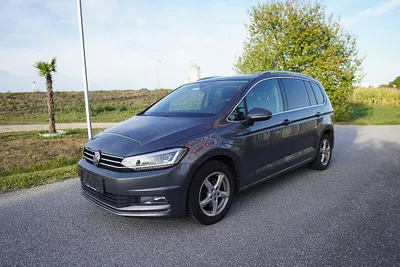 VW Touran Highline 2,0 SCR TDI MATRIX LED PANO RFK...