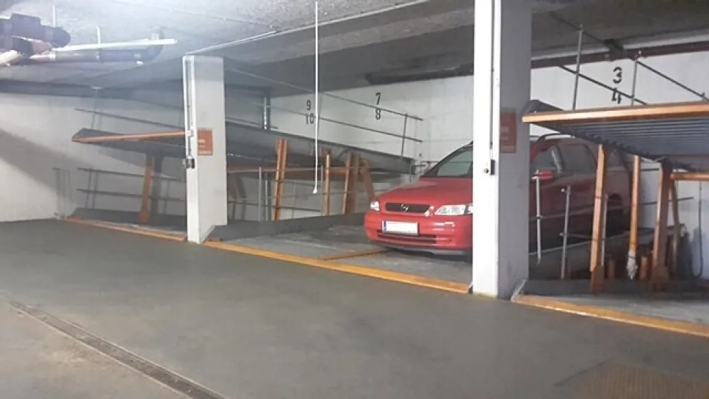 Tiefgaragen-Stapelplätze im 4. Bezirk - Unweit Hauptbahnhof auf Hebebühnen unten: EUR 105,00/ Monat oder oben: EUR 120,00/ Monat - Ansicht 2