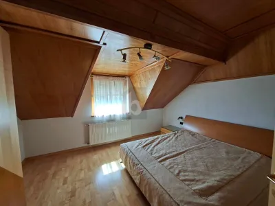 6-Zimmer-Haus kaufen in Feldkirchen – 143 m², € 415.000 – Bild 5 von 6