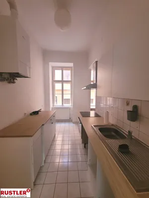 2,5 Zimmerwohnung - WG-Geeignet -Hofseitig – Bild 3