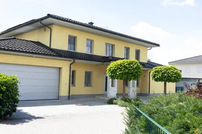 8-Zimmer-Immobilie kaufen in Braunau am Inn – 295,88 m², € 1.150.000