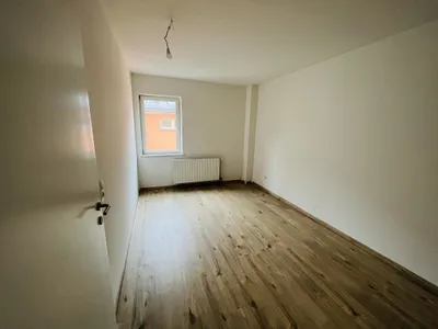 Gewerbeimmobilie kaufen in Bruck-Mürzzuschlag – 630 m², € 900.000 – Bild 6 von 9