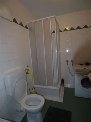 Gewerbeimmobilie kaufen in Gmunden – 415 m², € 550.000 – Bild 16 von 16