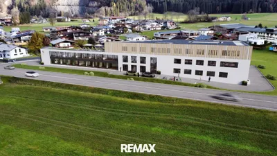 Gewerbeimmobilie kaufen in Kitzbühel – 300 m², € 1.422.000 – Bild 1 von 5