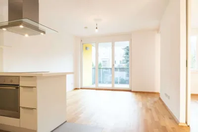 Wiener Oase: Gepflegte 2-Zimmer-Wohnung mit Balkon und Fußbodenheizung! – Bild 2