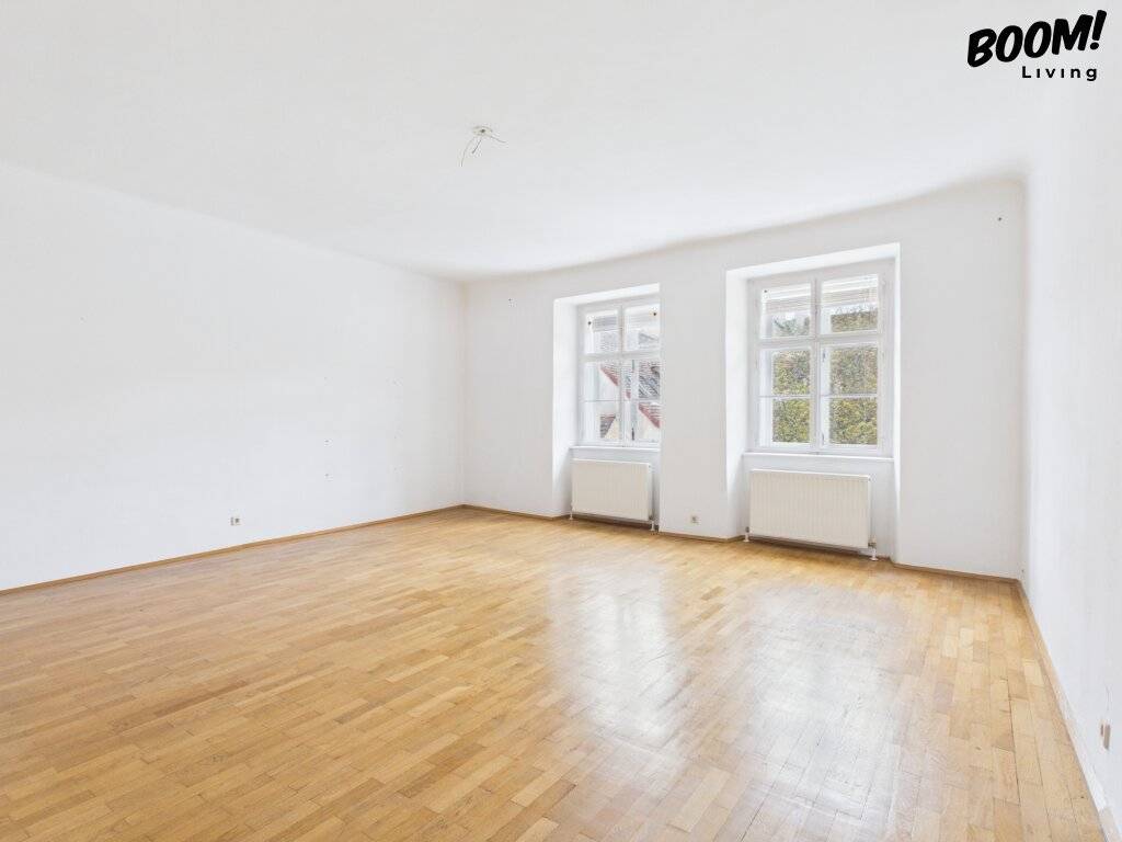 Charmantes City-Apartment in Toplage der Singerstraße - renovierungsbedürftig mit großem Gestaltungspotenzial – pohled 2
