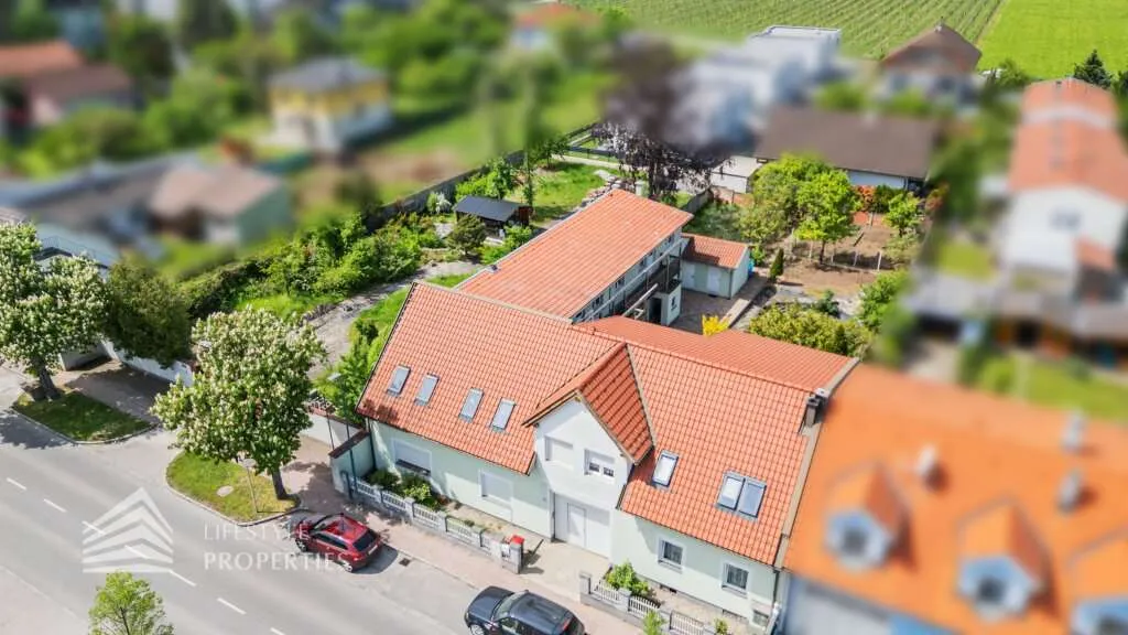 Einzigartiges Grundstück mit baubehördlicher Bewilligung für 30 Wohneinheiten und einer Tiefgarage – pohled 2