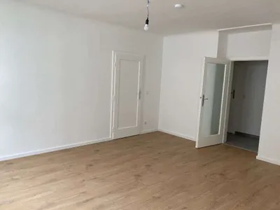 Topzustand! 2-Zimmer Wohnung mit Loggia