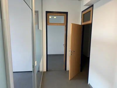 Gewerbeimmobilie mieten in Vöcklabruck – 210 m², € 800 – Bild 5 von 6