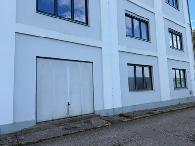 Gewerbeimmobilie mieten in Vöcklabruck – 210 m², € 800 – Bild 2 von 6
