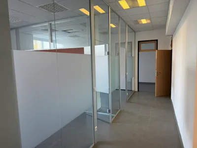 Gewerbeimmobilie mieten in Vöcklabruck – 210 m², € 800 – Bild 3 von 6