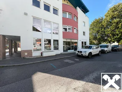 Immobilie mieten in Innsbruck-Land – 320 m², € 1.664 – Bild 9 von 11